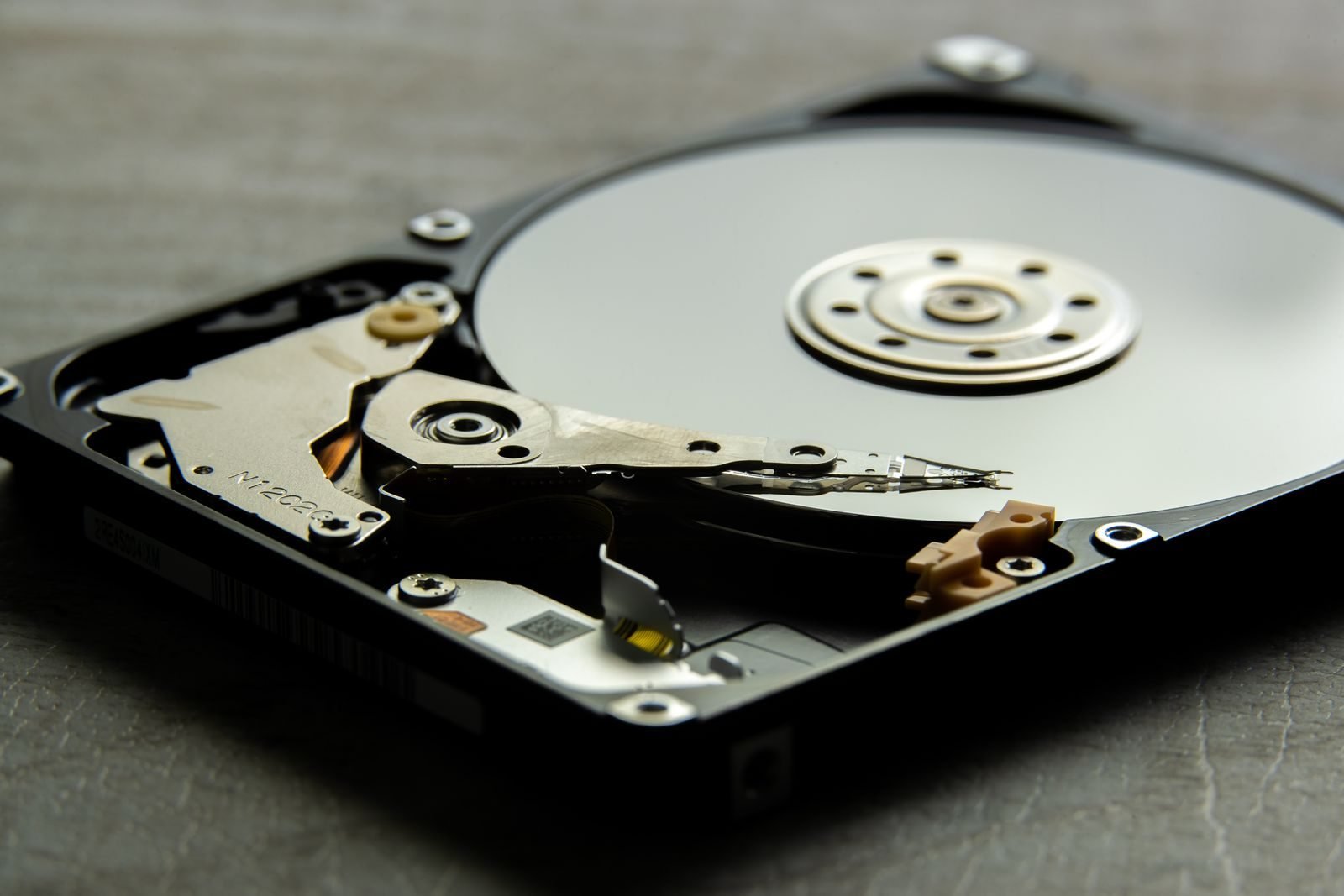 Secure cloud storage backing up small business files off-site